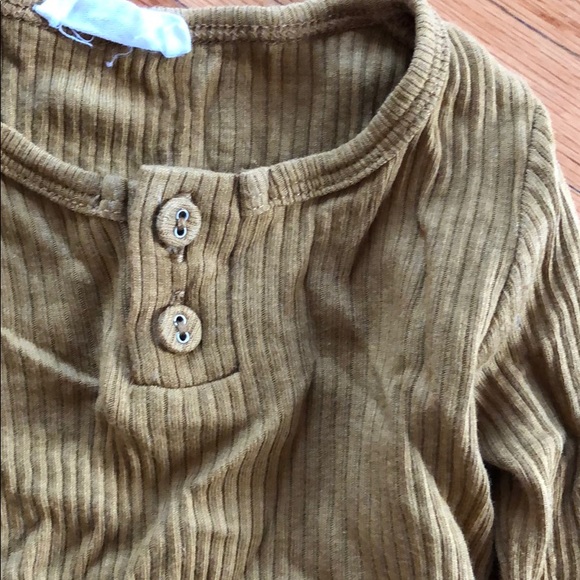 Onsie - Picture 2 of 2